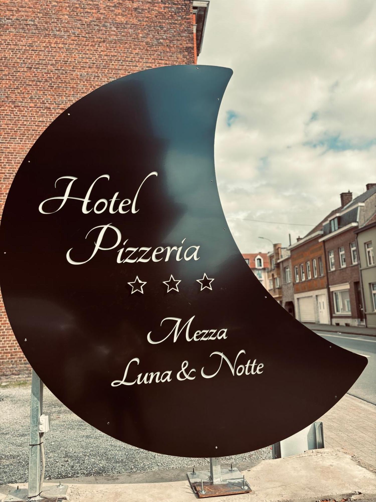 Hotel Mezza Notte Ronse Exterior foto